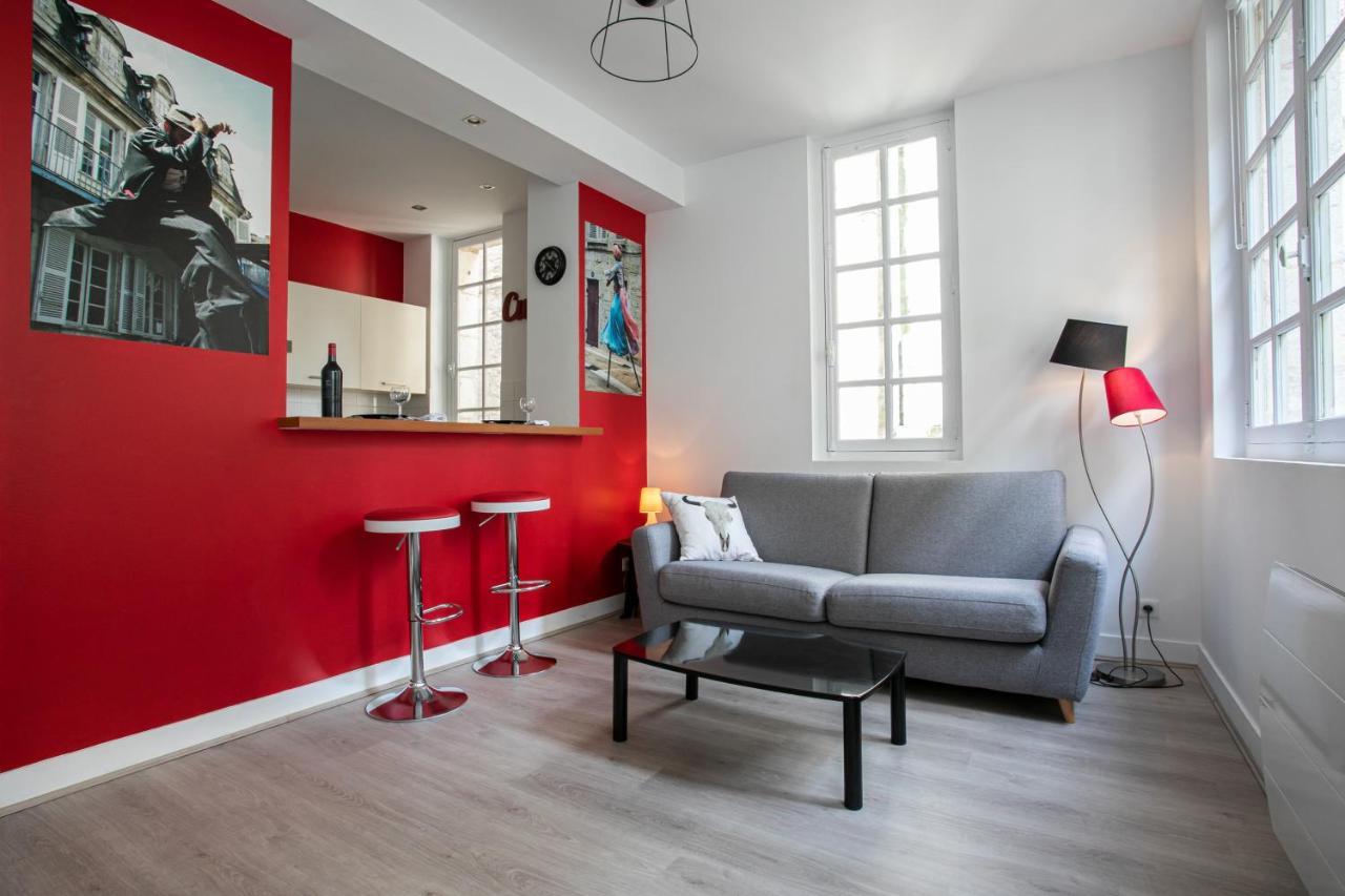 Corps Et Graphi Apartment Perigueux Ngoại thất bức ảnh